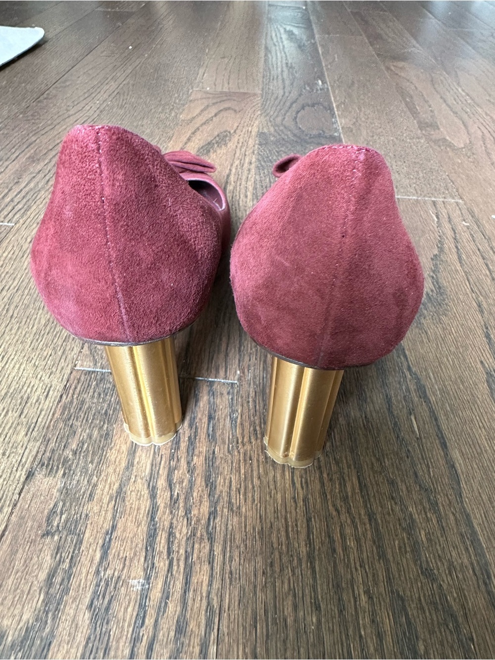 Salvatore Ferragamo Burgundy Suede Pointed-Toe Knot Pumps - Picture 6 of 11